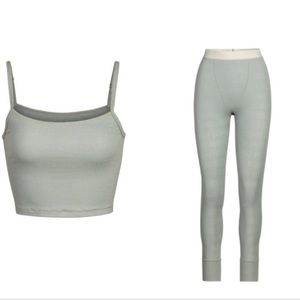 SKIMS SET - logo Tank and Leggings in Mineral size medium